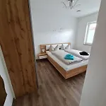 Apartamento Jekarie Veimar